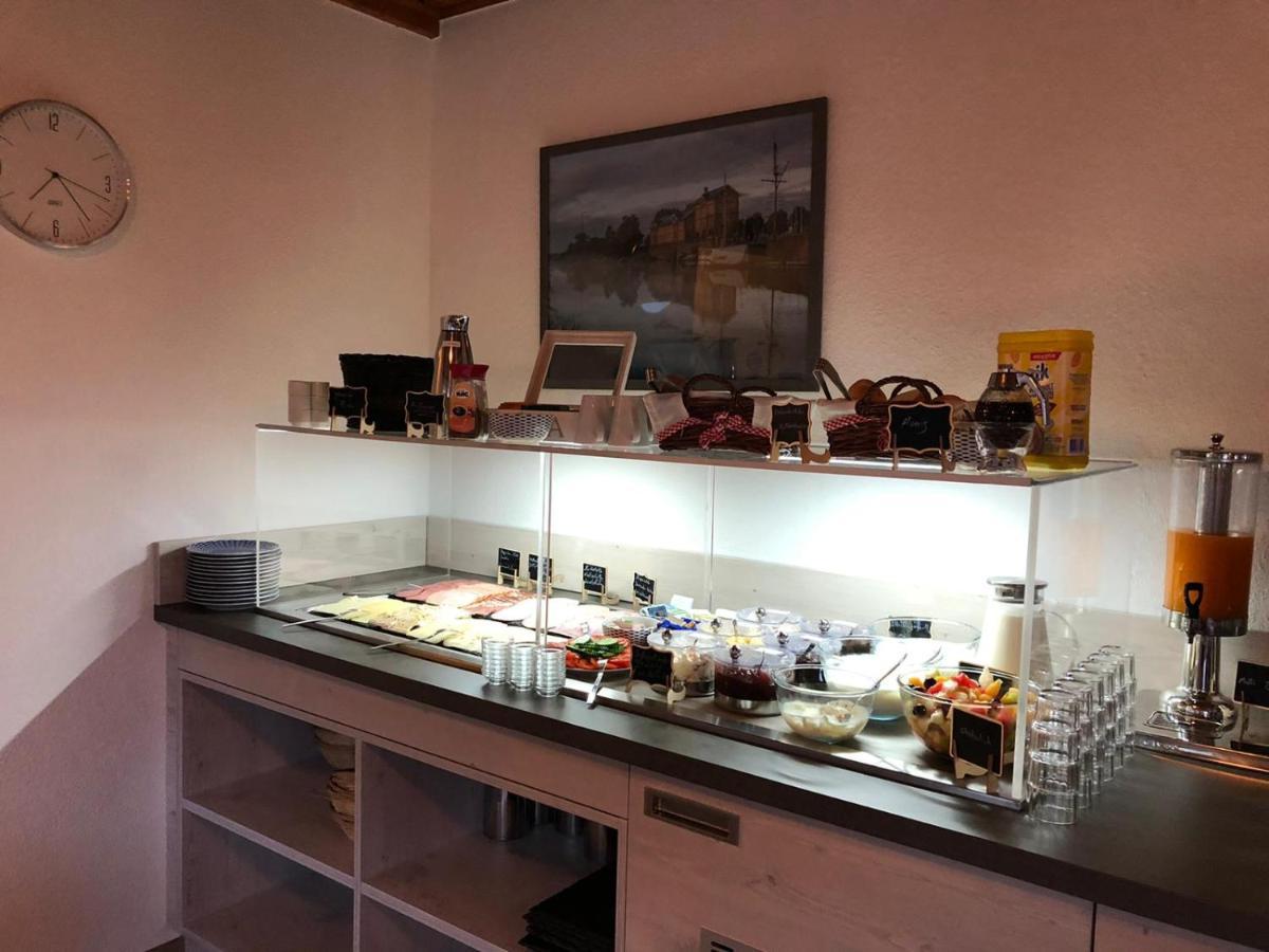 Hotel Pension Norddeich מראה חיצוני תמונה