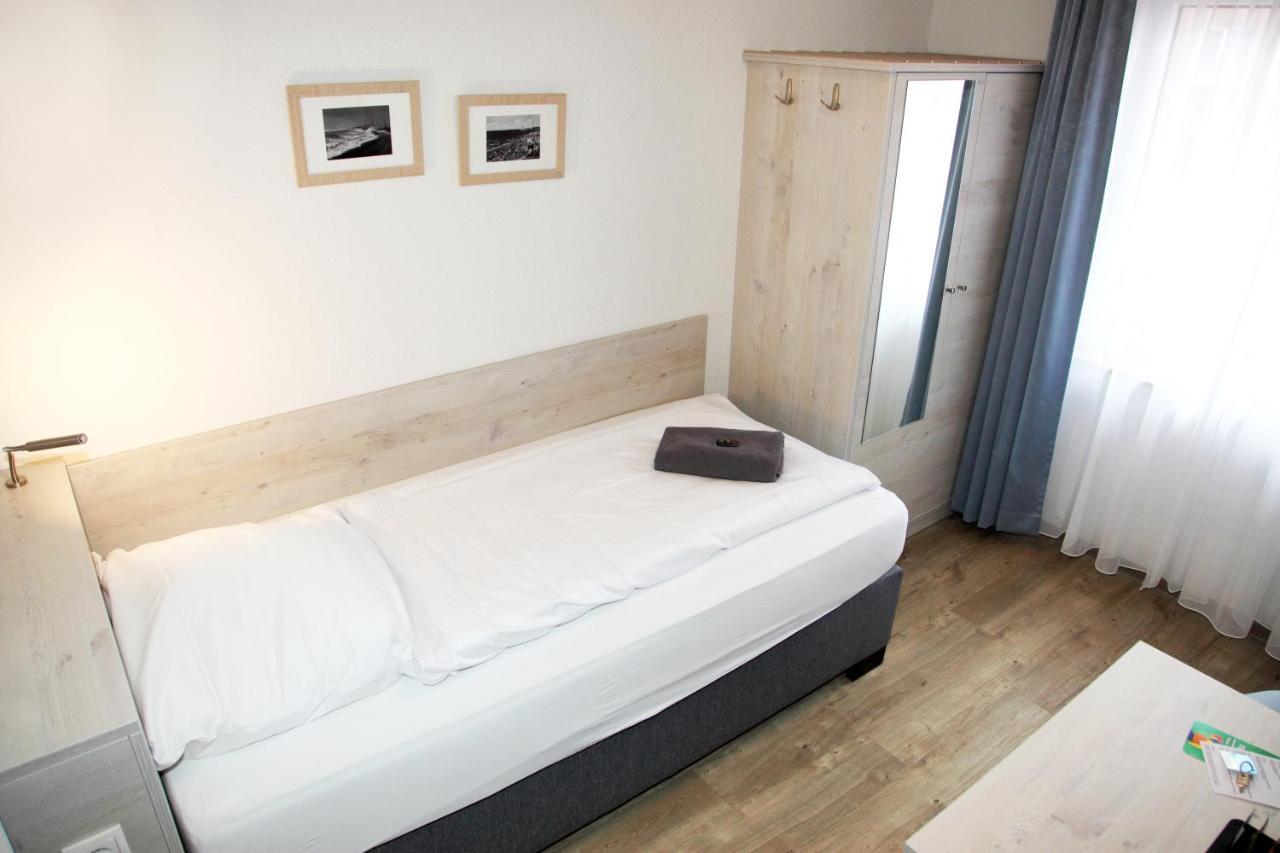 Hotel Pension Norddeich מראה חיצוני תמונה